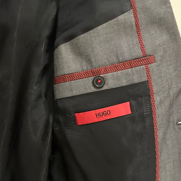 HUGO BOSS Red Label Wool Blazer w/Goat Leather Trim - Picture 5 of 7